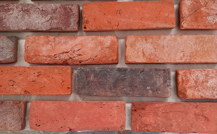 Плитка под кирпич Decorcera Red Handmade Old Looking, 215*65*18 мм