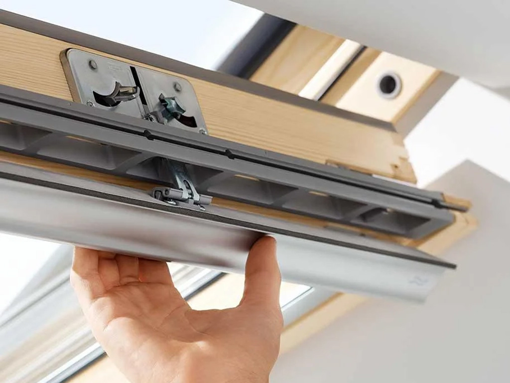 Мансардное окно VELUX WoodLine Дизайн GLL 1061, 660*1180 мм