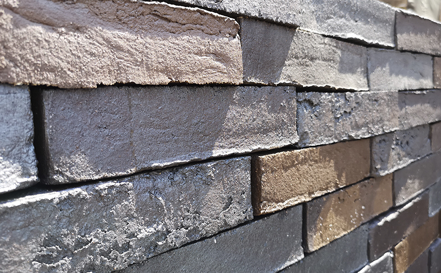Кирпич клинкерный Muhr 05 Eisenschmelz Schwarzbraun Wasserstrich, 240*52*52 мм