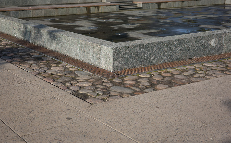 Плитка тротуарная Готика Granite FINERRO, Квадрат Б.5.К.8, Павловское 500*500*80 мм