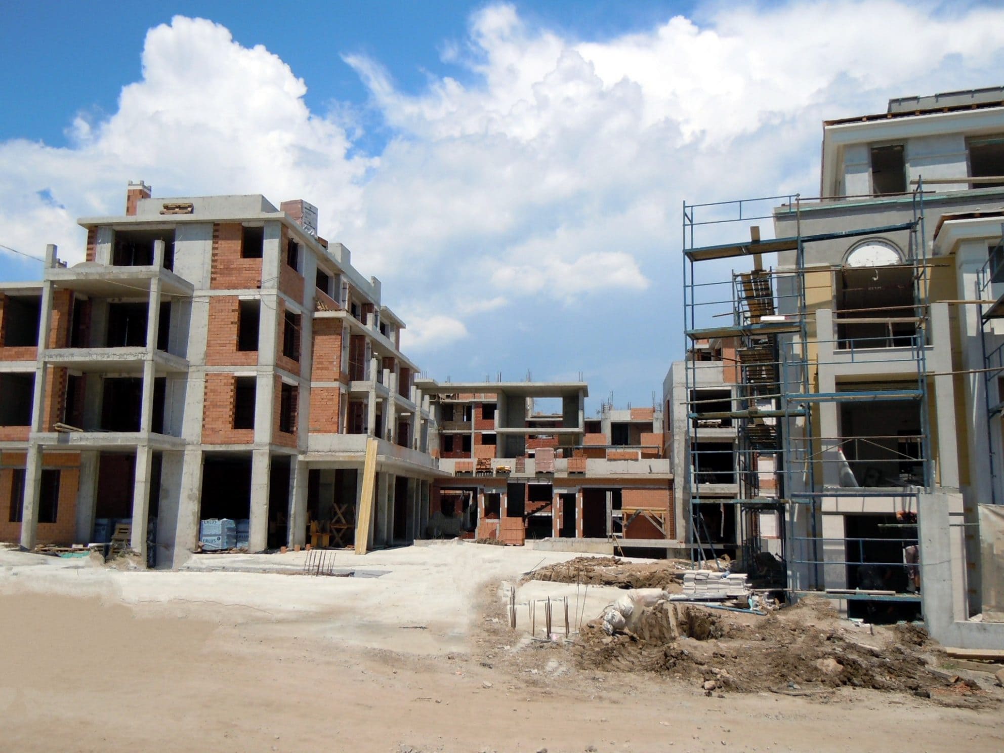 Керамический блок Forati c горизонтальными пустотами, 250*200*250 мм
