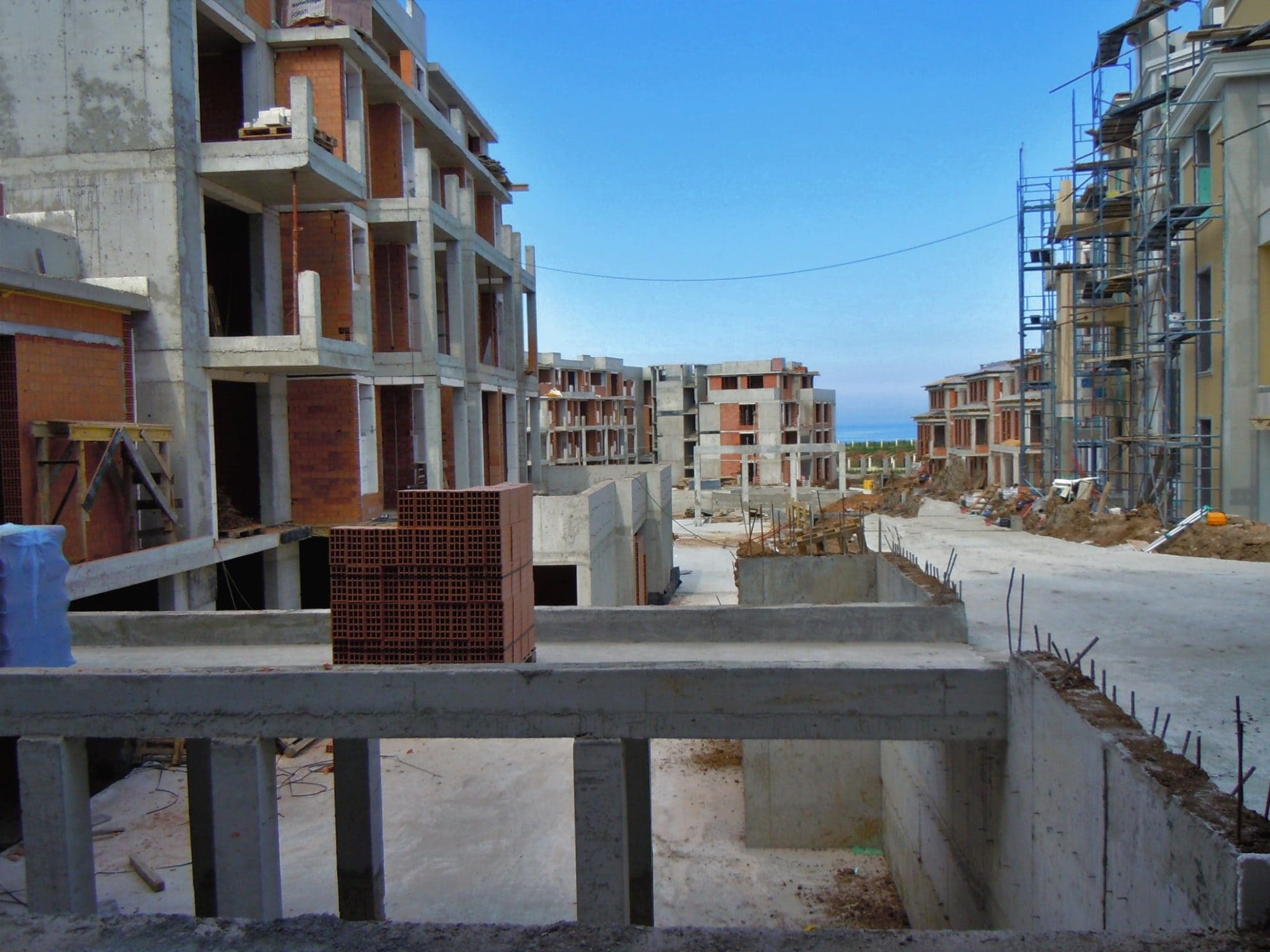 Керамический блок Forati c горизонтальными пустотами, 250*200*250 мм