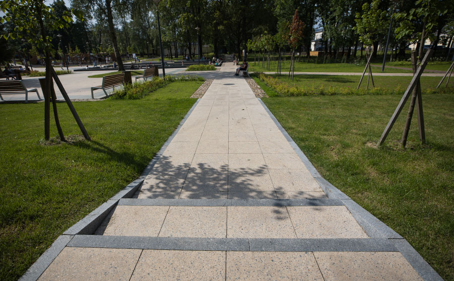 Плитка тротуарная Готика Granite FINERRO, Квадрат Б.5.К.8, Павловское 500*500*80 мм