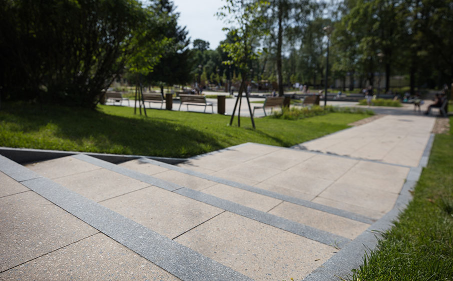 Плитка тротуарная Готика Granite FINERRO, Квадрат Б.5.К.8, Павловское 500*500*80 мм