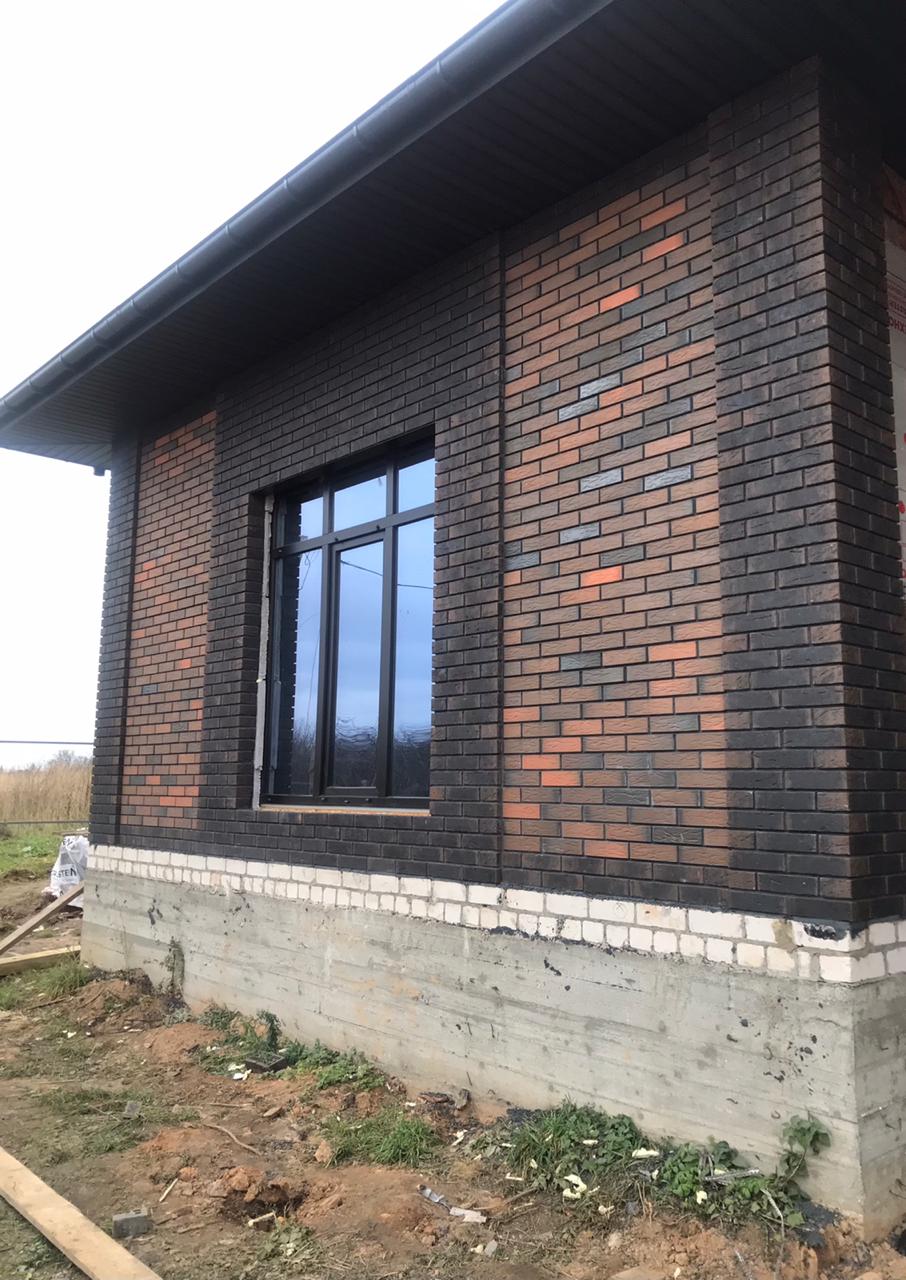 Облицовочный керамический кирпич Konigstein Мангейм Шварц полнотелый 250*120*65 мм