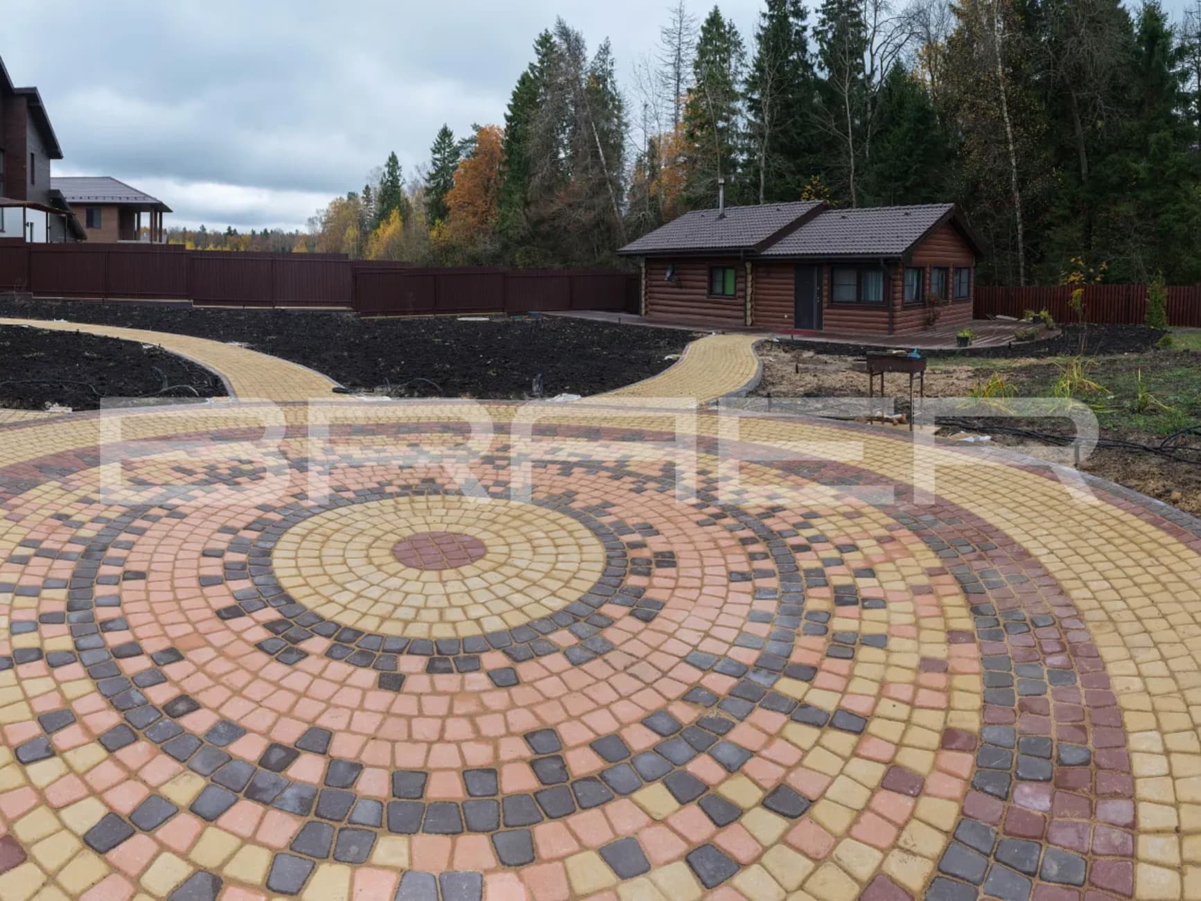 Плитка тротуарная BRAER Классико круговая винный, 73*110*115*60 мм