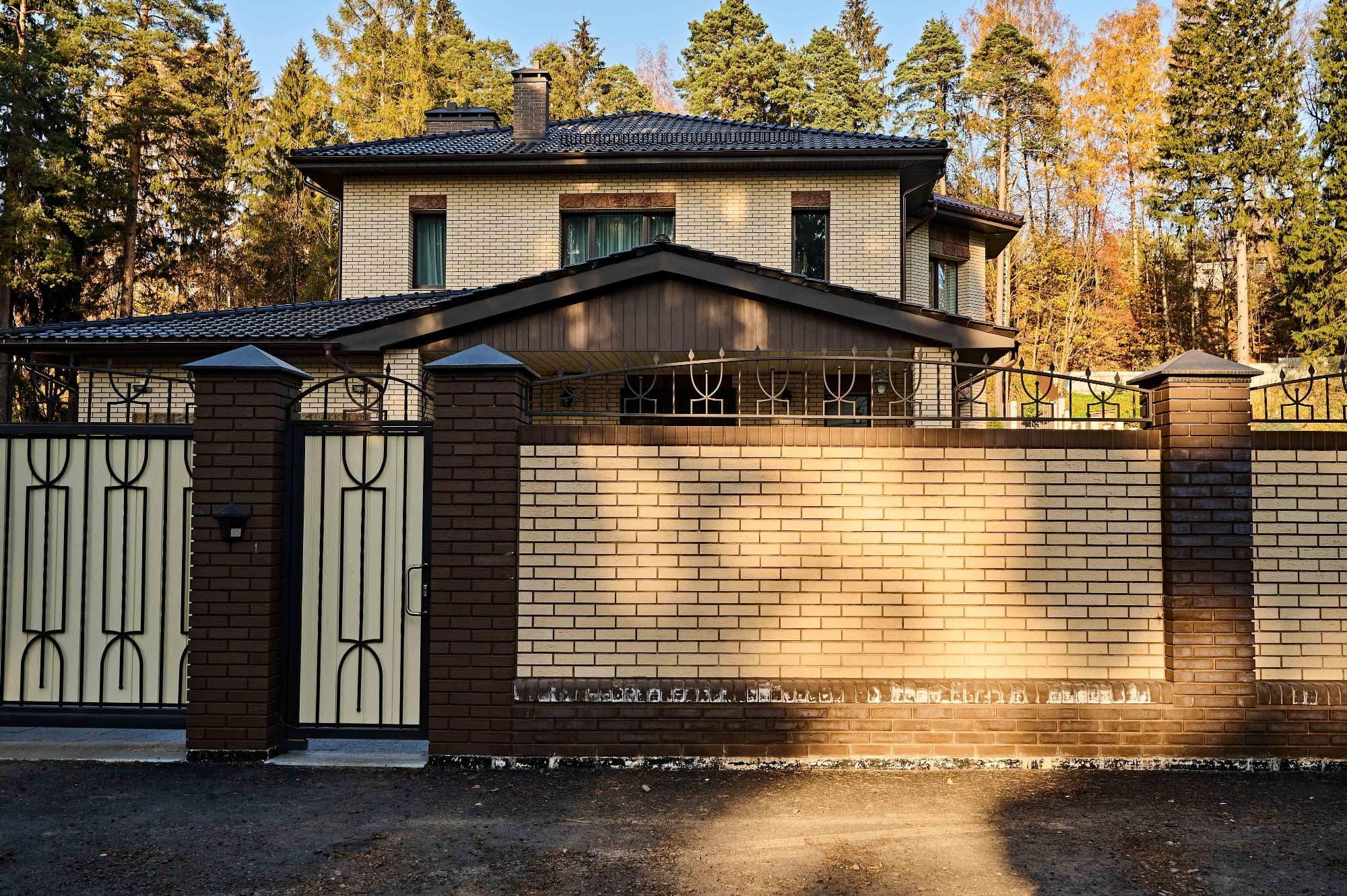 Кирпич клинкерный ЛСР Неаполь белый береста 250*85*65 мм