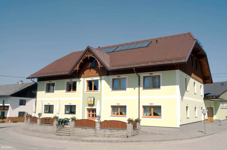 Керамическая черепица рядовая TONDACH Sulm brown engobe