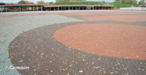 Площадь с применением брусчатки Penter Baltic Klinker Pavers Classic и Braun