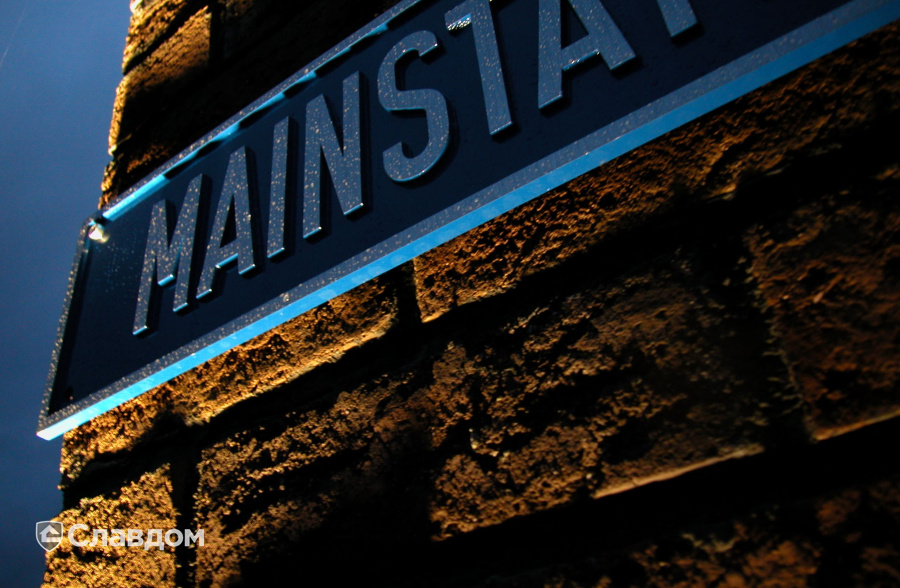 Лофт "1901 Mainstation" с применением плитки Westerwaelder Klinker MONTANA WK71 Antik-Blau-Bunt