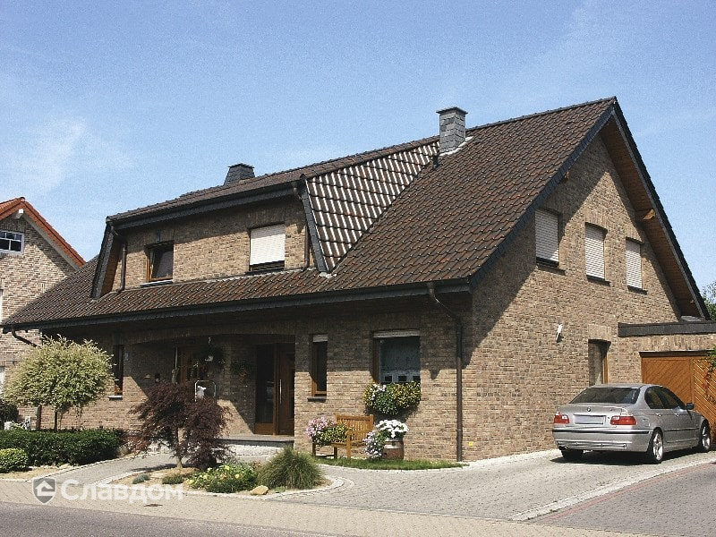 Частный дом с облицовкой кирпичом Terca Veldbrand Exterieur