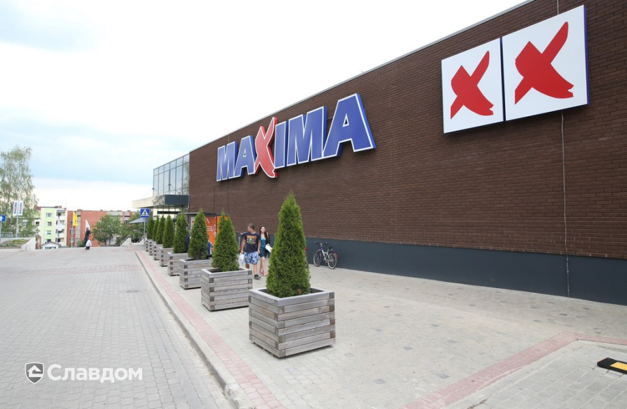 Торговый центр с применением облицовочного кирпича Lode Asais Brunis 11.203700L