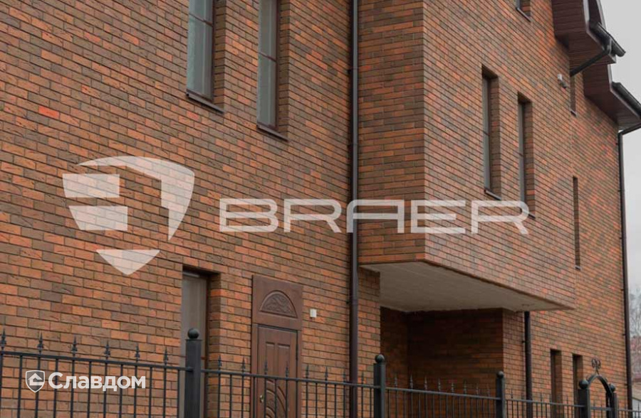 Офисное здание г.Тула с облицовкой кирпичом BRAER