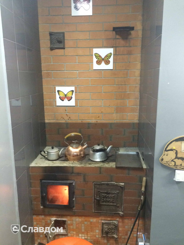 Интерьер кухни с использованием плитки Feldhaus Klinker R303 Ardor liso