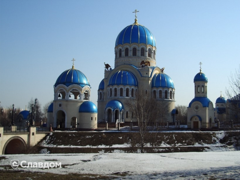 Православный храм с облицовкой кирпичом Terca Kuura гладкий