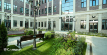 Клубный деловой центр Central Yard с облицовкой фасадной плиткой Stroeher Keravette Shine 825 sherry