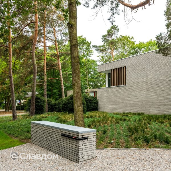 Частный дом в Бонхейдене с облицовкой кирпичом Terca Polaris Wasserstrich Spezial Grijs