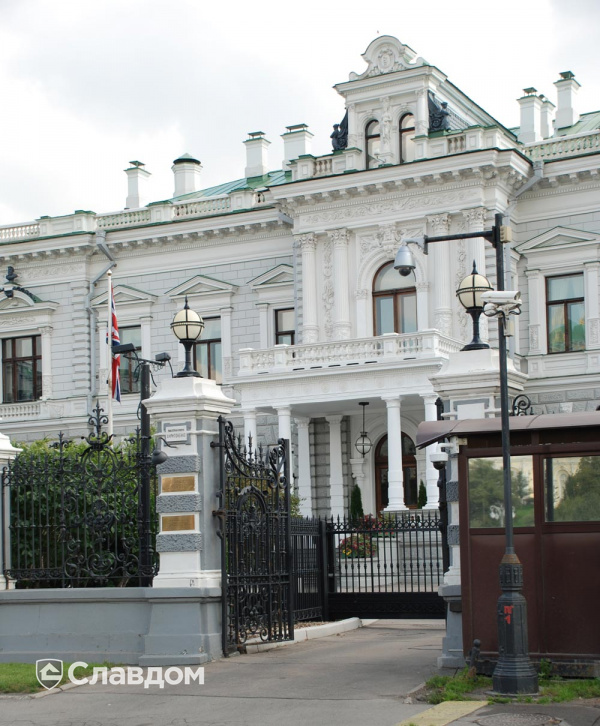 Резеденция Великобритании в Москве с применением фасадных продуктов STO