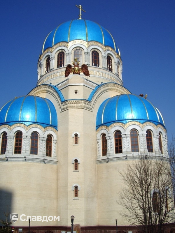 Православный храм с облицовкой кирпичом Terca Kuura гладкий