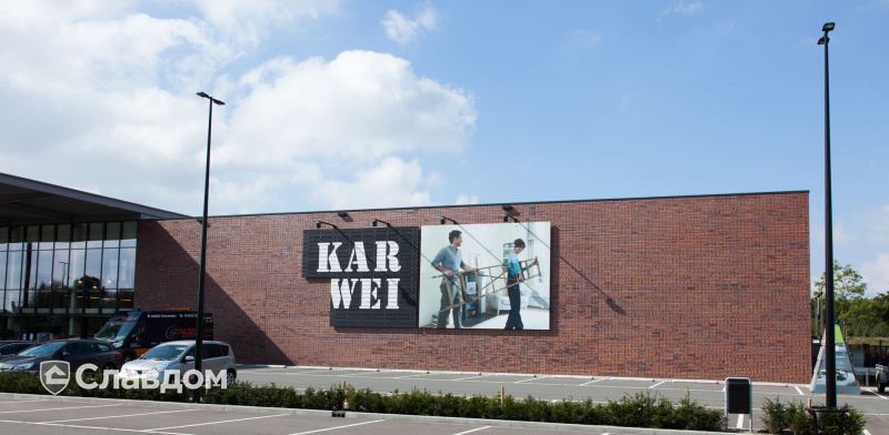 Магазин голландской сети Karwei с облицовкой клинкерным кирпичом MUHR 04S Rotbraun Bunt Spezial