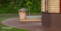 Территория частного дома с применением брусчатки Penter Baltic Klinker Pavers Nuance STT65