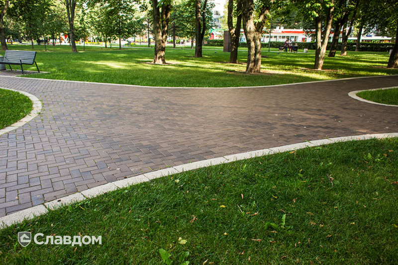 Гончаровский парк в Москве с применением клинкерной брусчатки Penter Titan braun-anthrazit