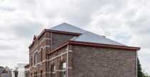 Здание школы с облицовкой кирпичом Terca Iluzo Grijs-zwart