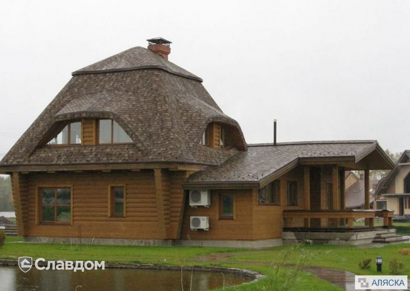 Частный дом с применением мягкой кровли TEGOLA Аляска Дерево