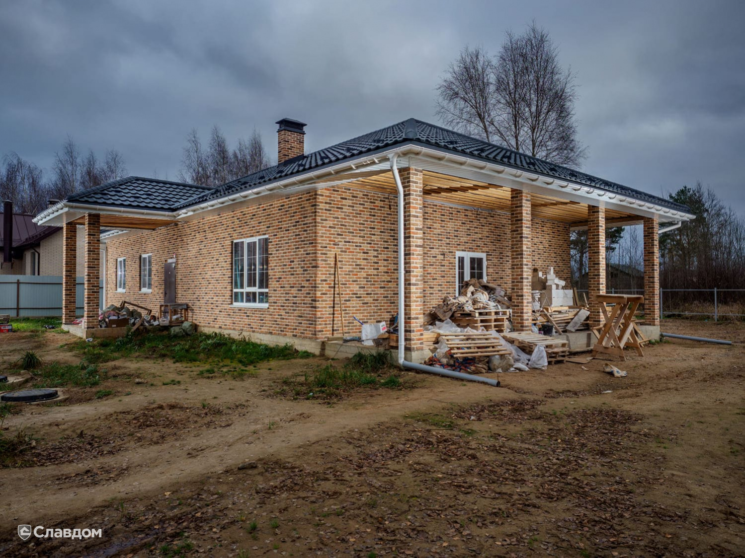 Дом с облицовкой из кирпича Донские зори Шереметьево - фотографии объекта |  Славдом