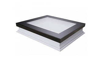Окно для плоских крыш FAKRO DXF-D U6 без купола, 900*900 мм
